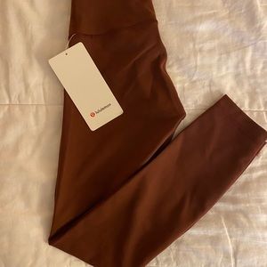 Lululemon Wunder Train 25” size 2 Savannah
